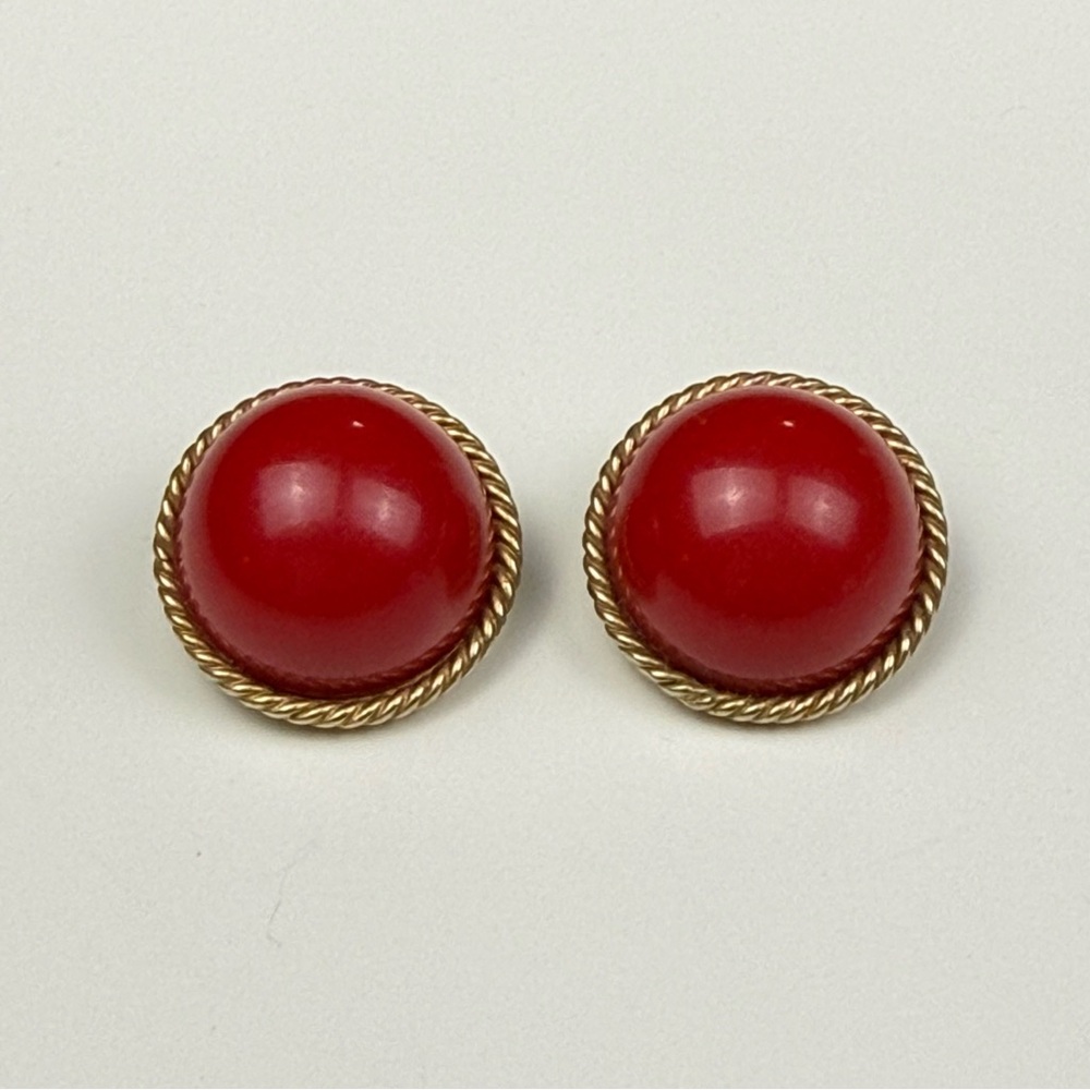 Hattie Carnegie Red And Goldtone Clip On Round Earrings VTG GUC